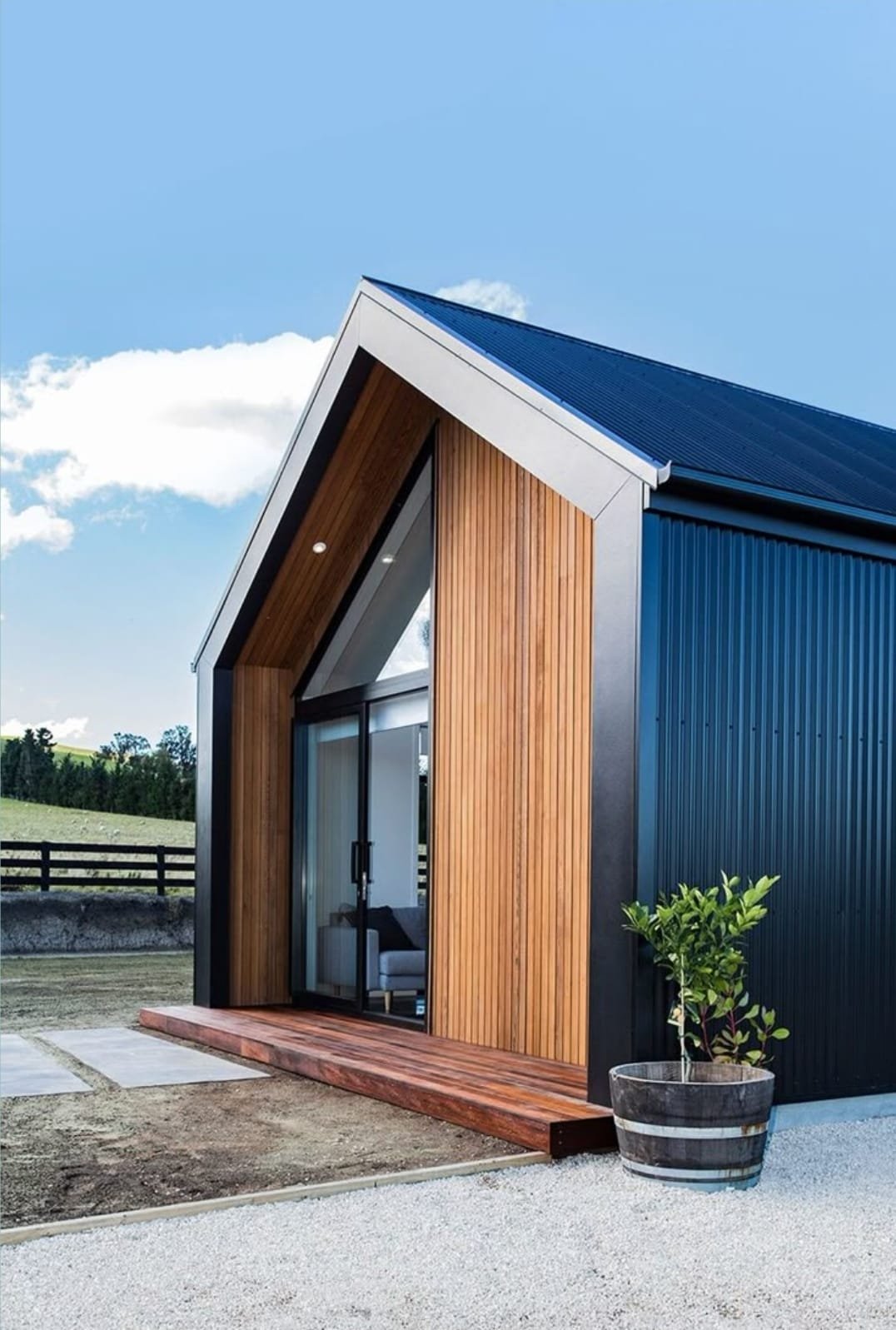 A-frame reference exterior
